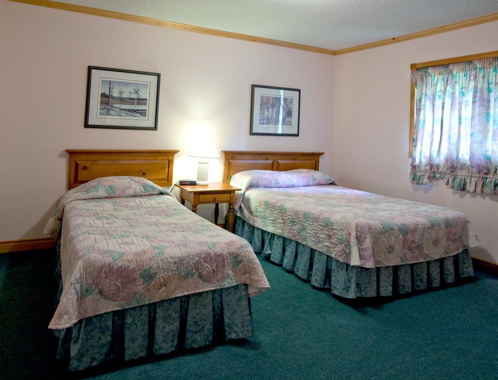 Pow Wow Point Lodge Huntsville Pokoj fotografie